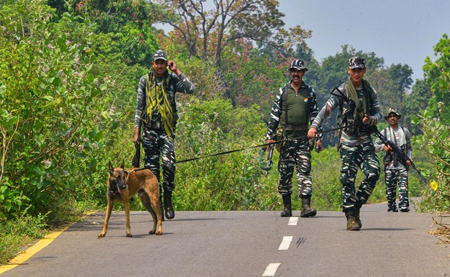 छत्तीसगढ़ में सुरक्षाबलों को मिली बड़ी सफलता, 5 नक्सलियों को किया ढेर